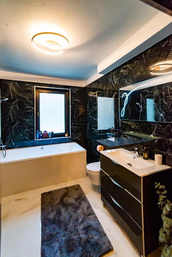 Moky Rezident Apartment อาราด ภายนอก รูปภาพ