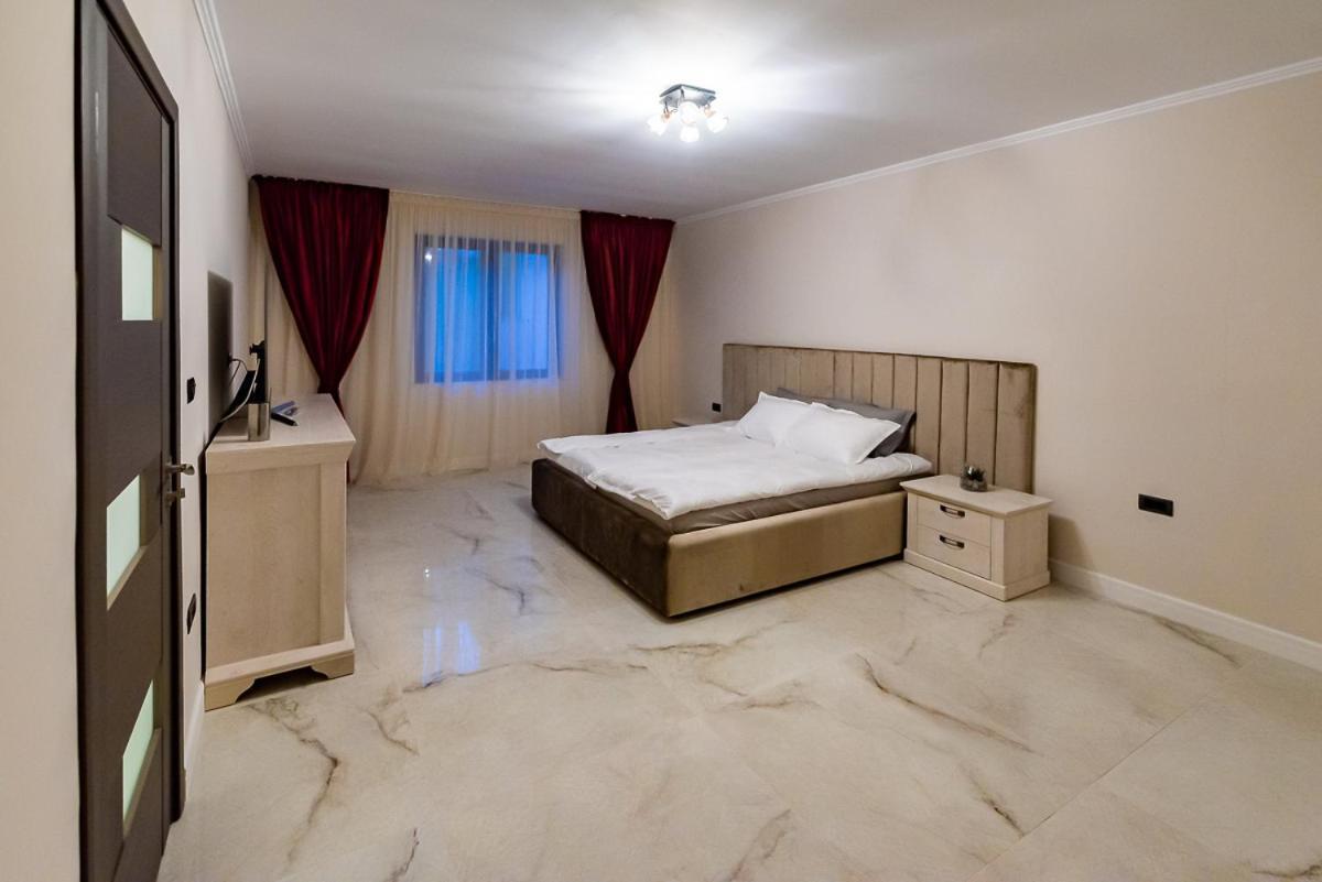 Moky Rezident Apartment อาราด ภายนอก รูปภาพ